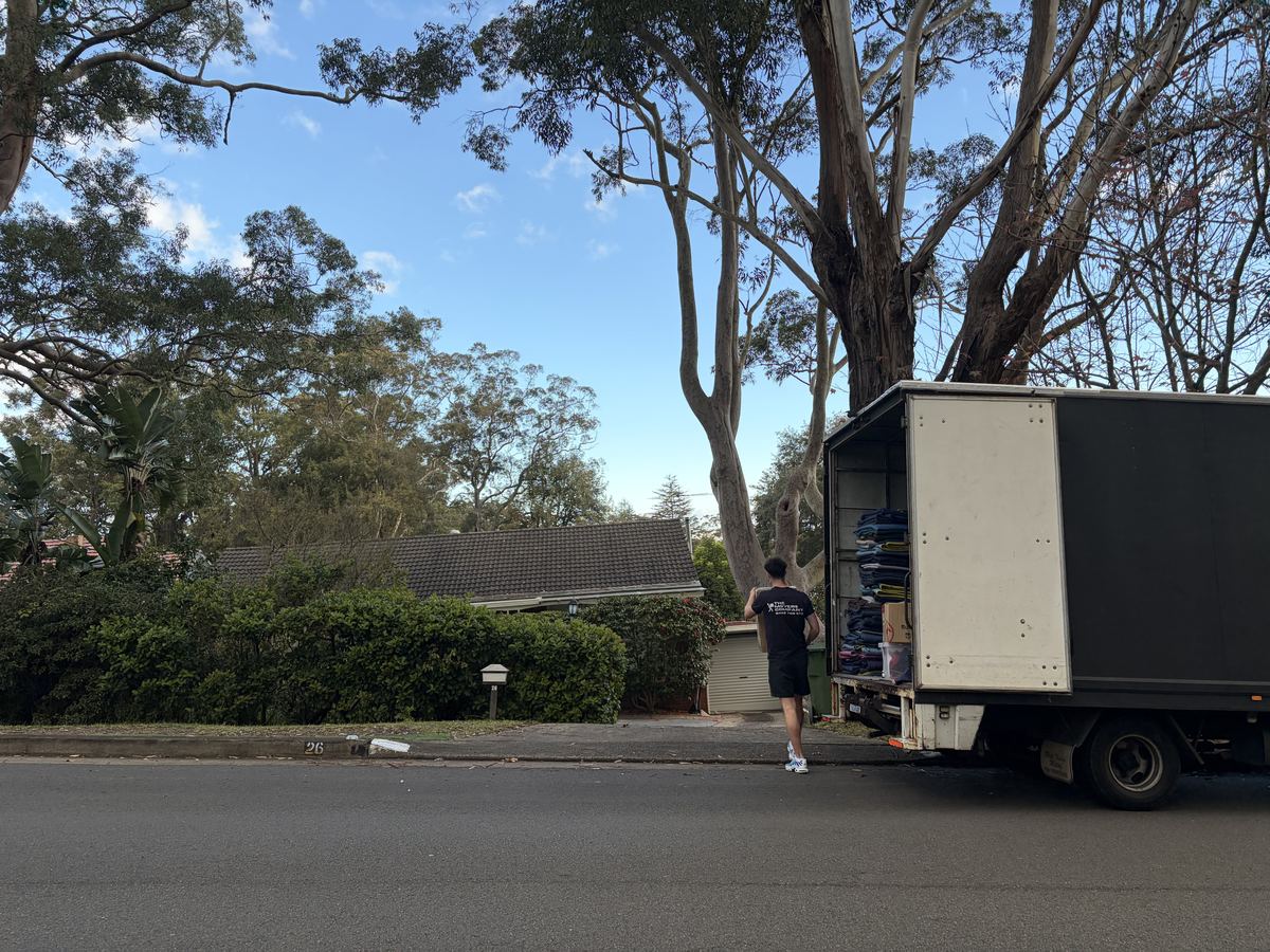 Jet loading items into the truck on a Lindfield house move